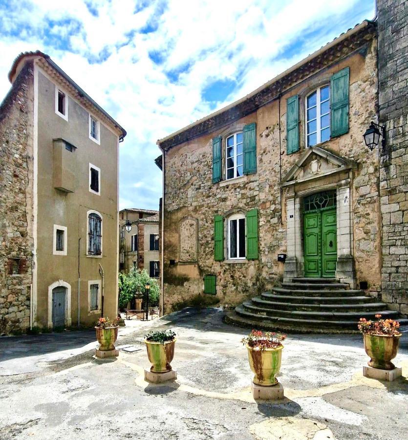 La Tour De Pezene Acomodação com café da manhã Anduze Exterior foto